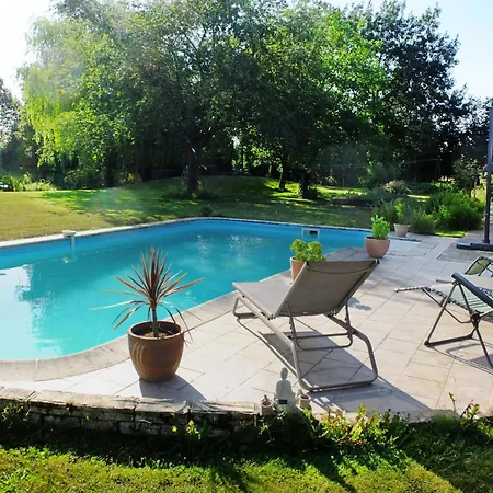 Bed & Breakfast A La Fermette De Limesle Loiron-Ruille