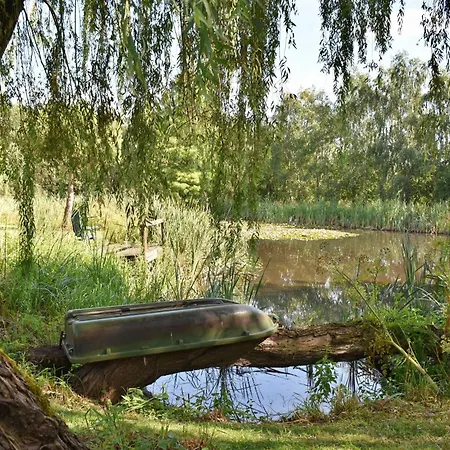 A La Fermette De Limesle 住宿加早餐酒店 3*