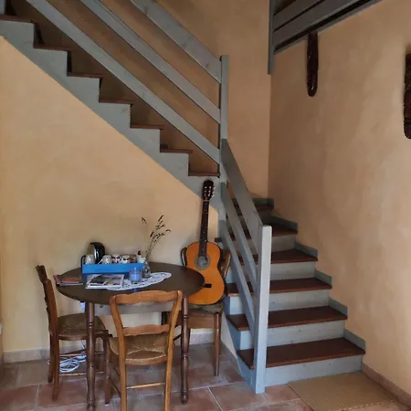 A La Fermette De Limesle 住宿加早餐酒店