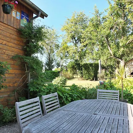 A La Fermette De Limesle