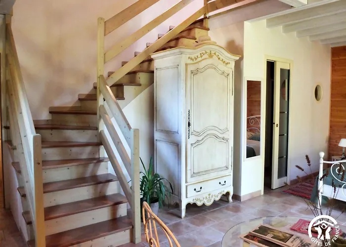 Alojamento de Acomodação e Pequeno-almoço A La Fermette De Limesle 3*