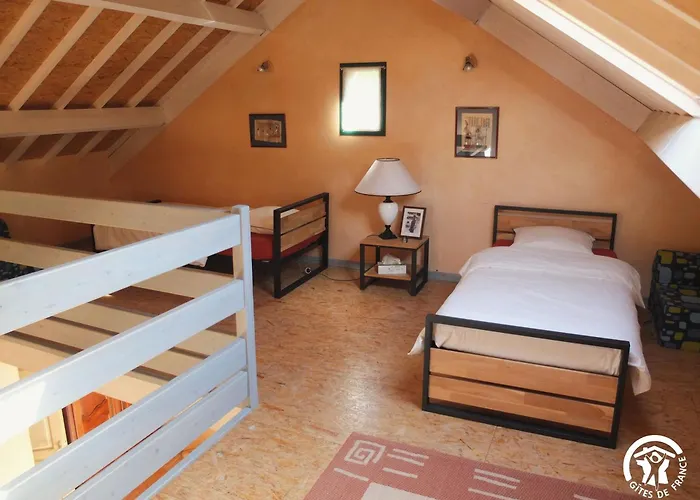 Alojamento de Acomodação e Pequeno-almoço A La Fermette De Limesle 3*